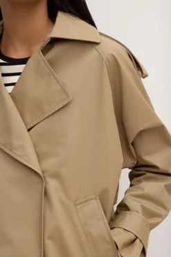 Arden Short Mac Jacket^Assembly Label Clearance