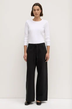 Bobbie Twill Midrise Pant^Assembly Label Fashion