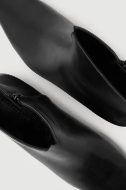 Charlotte Leather Boot^Assembly Label Outlet