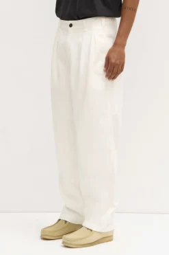 Miles Pleated Chino^Assembly Label Online