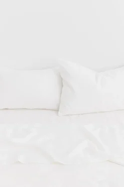 Standard Linen Pillow Cases^Assembly Label Clearance